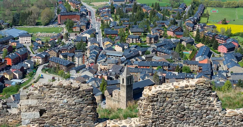 İspanya’nın ortasında ama orası İspanya değil Sözcü Gazetesi