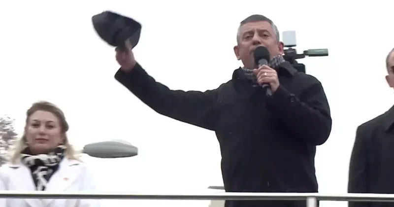 CHP lideri Özel Çankırı da! 1100 aldıklarını hatırlatarak özür diledi