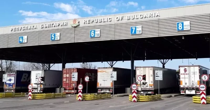 Edirne Kapıkule de Altın ve Döviz Ele Geçirildi