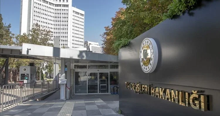 Türkiye den ABD Venezuela gerilimine itidal çağrısı