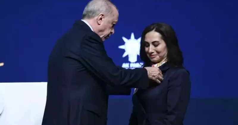 AK Parti ye katılması CHP liler kızdırdı! Özlem Gürzel den iddialara sert cevap!