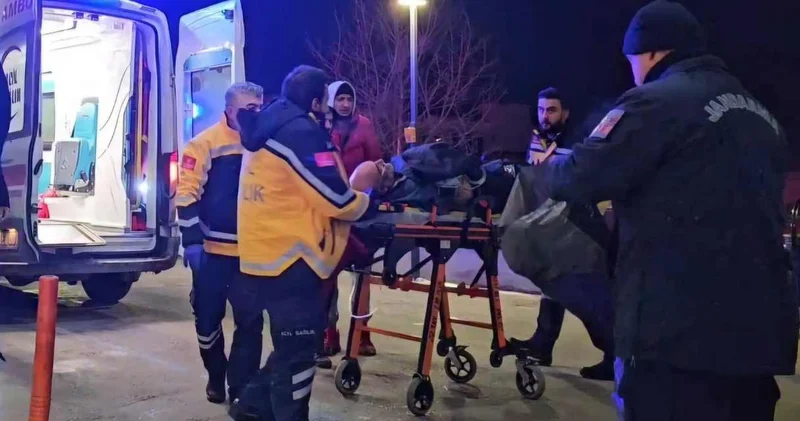 Ruhsatsız tabancasıyla kendisini vurdu: Hastanelik oldu