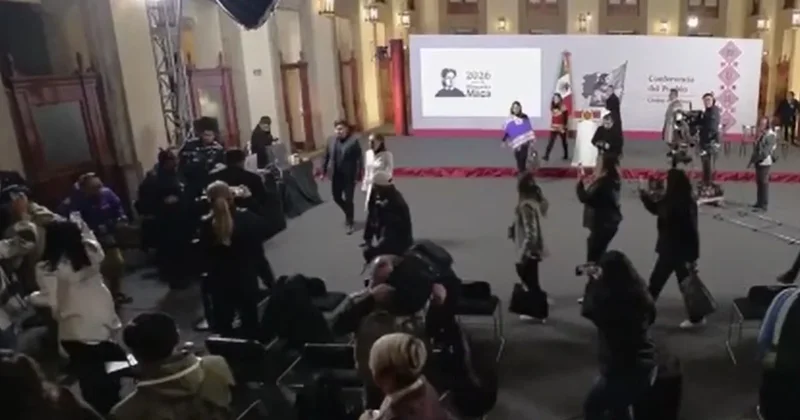 Meksika Devlet Başkanı nın konuşması 6.5’lik depremle bölündü: Salon bir anda boşaldı Sözcü Gazetesi