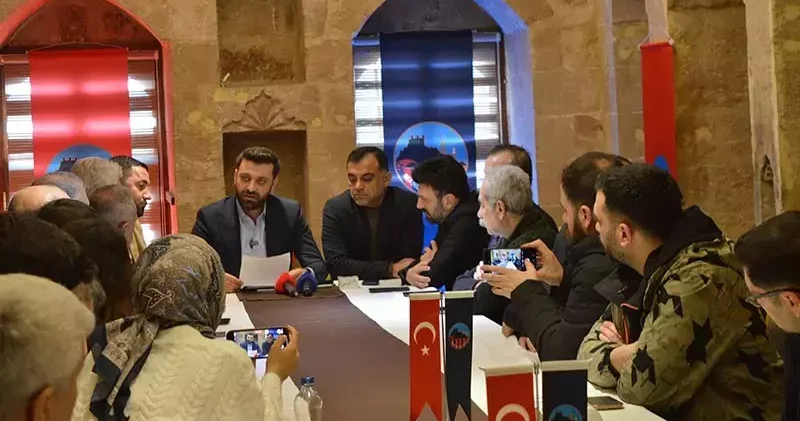 Mardin 1969 Spor, bahis soruşturmasında ceza alan teknik direktörle yola devam kararı aldı