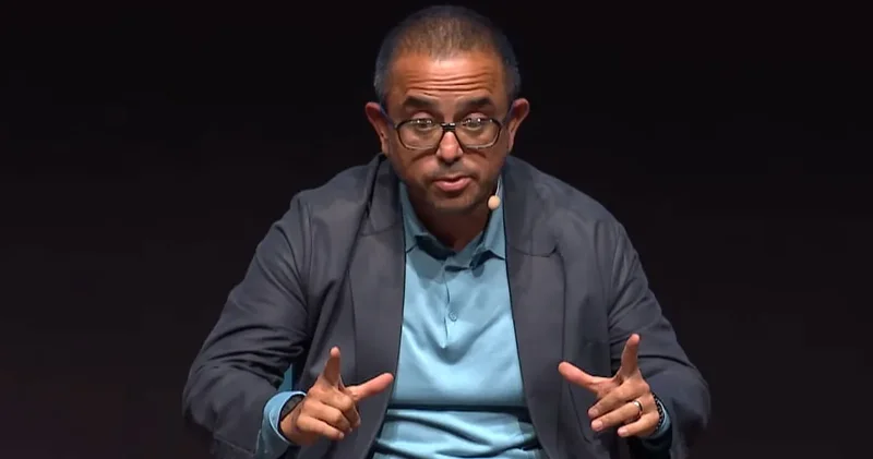 Meğer çocukken de geçinemiyormuş: Ali Sabancı bavulla kaçak getirtip satıyormuş