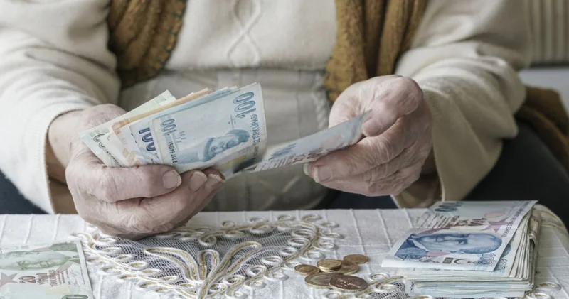 Emekli bayram ikramiyesi 2026: Emekli bayram ikramiyesine yüzde kaç zam yapılacak, yüzde 25 artış olursa bayram ikramiyesi kaç TL olur?