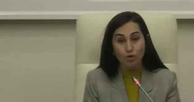 Beykoz Belediye Başkanı Özlem Vural Gürzel CHP li meclis üyesini yerin dibine soktu