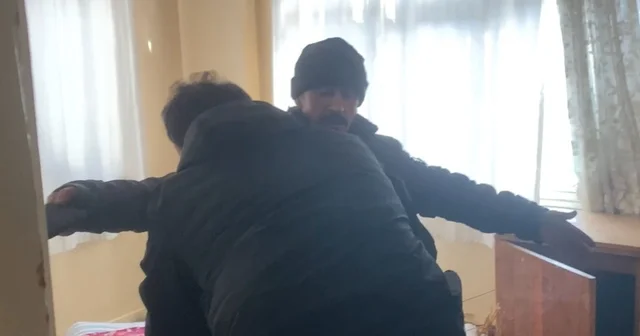 Cezaevinden çıktıktan sonra balkondan girdiği evde yaşayan şüpheliye polis baskını Bolu Haberleri