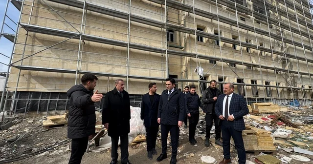 Midyat Belediye Başkanı Şahin adliye binası inşaatında incelemede bulundu Mardin Haberleri