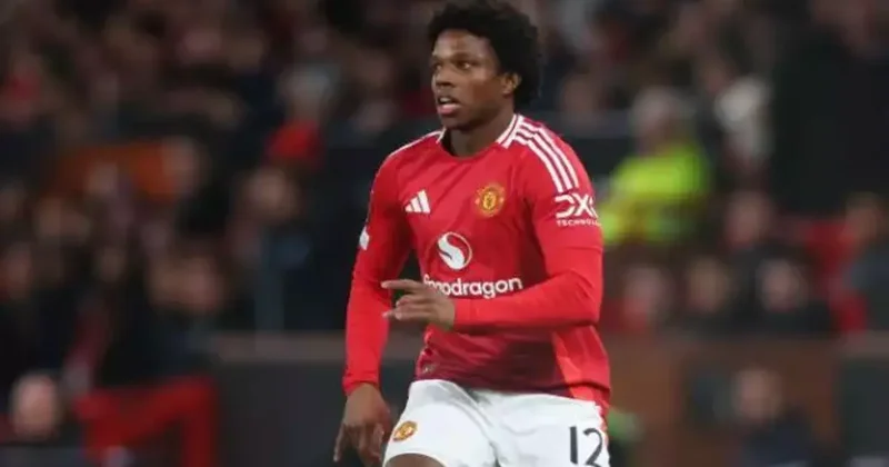 Süper Lig devi için uçağa binmeye hazırlanıyordu! Manchester son anda engel oldu