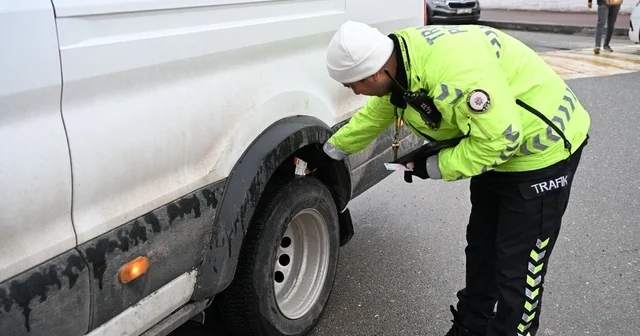 Batman da 7 okul servisi sürücüsüne ceza Batman Haberleri
