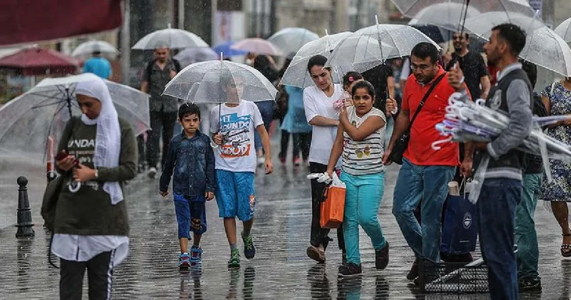 Bitecek sanmayın daha yeni başlıyor hem de öyle yağacak ki: Meteoroloji gününü bildirip uyardı