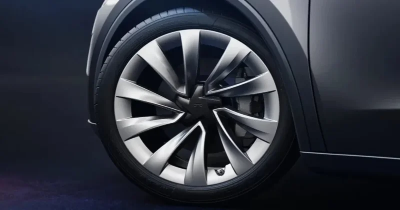 Model S/X öldü Model Y’ye yatırım! Tesla Model Y nin yeni ve uygun fiyatlı bir versiyonunu piyasaya sürdü