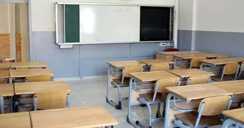 6 Şubat ın yıl dönümünde okullar tatil edildi