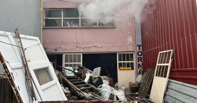 Gediz de torna atölyesinda yangın Kütahya Haberleri