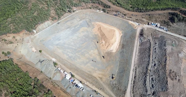 Muğla Büyükşehir, Marmaris te katı atık yönetimini güçlendiriyor Muğla Haberleri