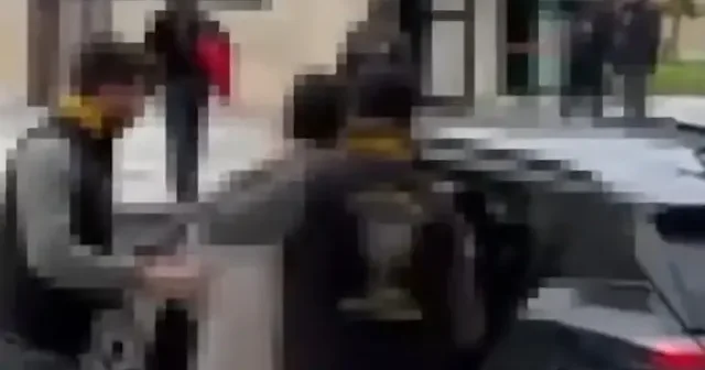 Türk bayrağına saldıran şahıs gözaltına alındı VİDEO İZLE