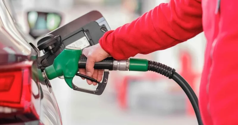 Benzin ve LPG fiyatı kaç TL? 3 Şubat 2026 Motorin ne kadar?