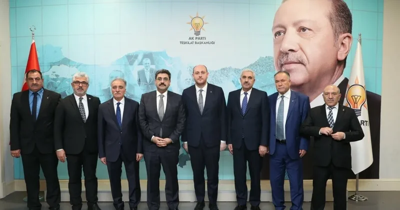 AKP li iki başkan görevden alındı: Genel Merkez den açıklama