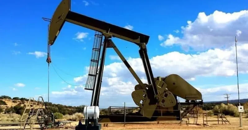 Irak, dünyanın ikinci büyük petrol sahasında üretimi durdurdu