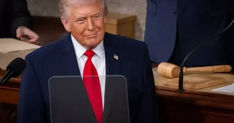 Trump’tan askeri mühimmat stoğu açıklaması: Savaşları sonsuza kadar sürdürmeye yeter Amerika Haberleri