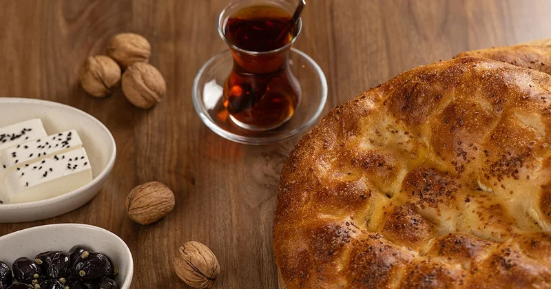 Bayat pideyi yeni pişmiş gibi yapan üç yöntem Sözcü Gazetesi