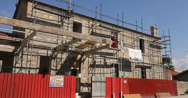 İncirliova daki tarihi istasyon binası aslına uygun restorasyonla yenileniyor Aydın Haberleri