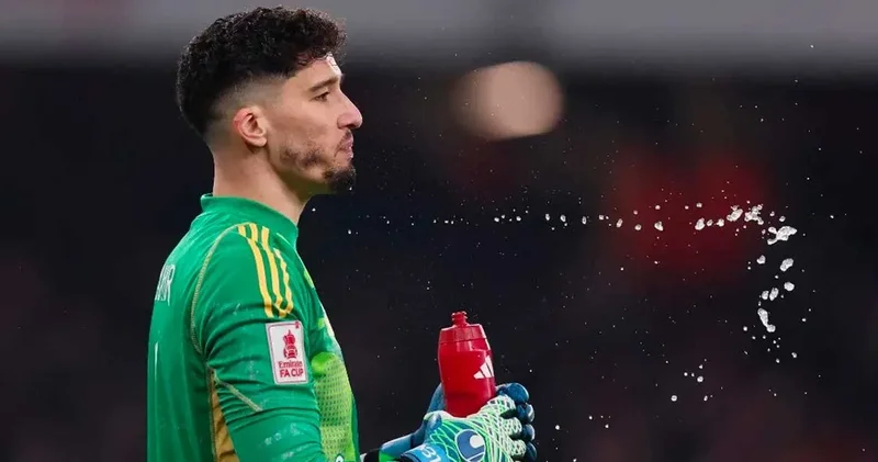 Altay Bayındır kulübeden çıkacak: 1. kaleci olacak