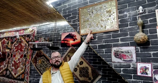 12 yaşında merakla başladı; 600 parçalık para koleksiyonu oluşturdu Kayseri Haberleri