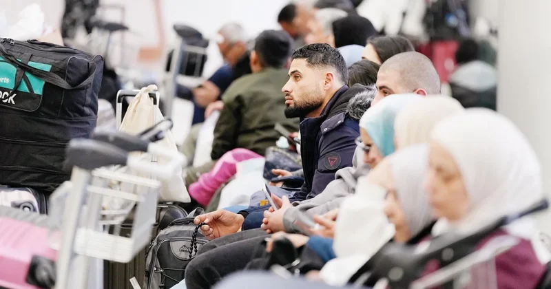 Yüzbinlerce yolcu Körfez’de mahsur