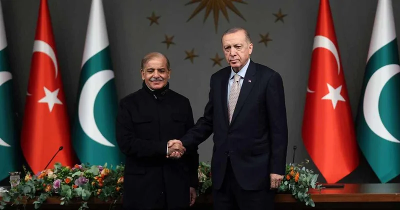 Erdoğan Pakistan Başbakanı ile görüştü