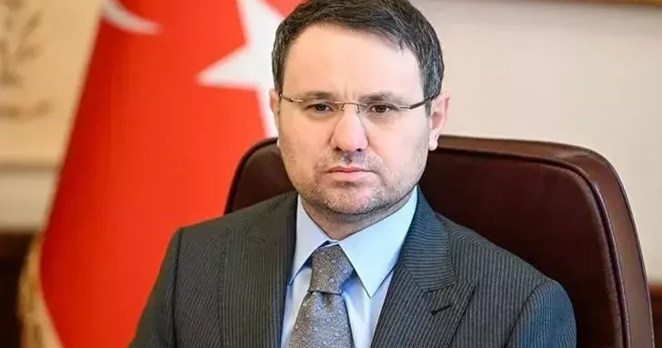 Bakan Gürlek: Çekmeköy’de bir lisemizde meydana gelen saldırı ile ilgili adli soruşturma başlatılmıştır