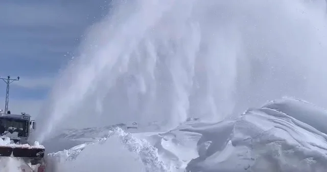 Tunceli de 41 köy yolu açıldı, 17 köy yolunda çalışmalar sürüyor Tunceli Haberleri