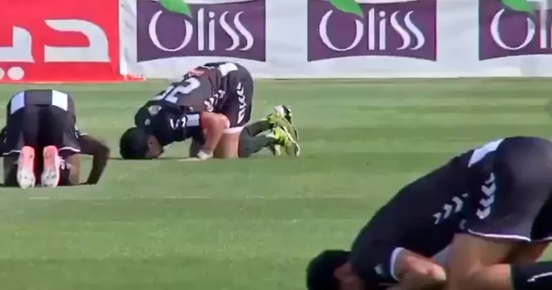 Hakem düdüğü çalınca yere yığıldılar