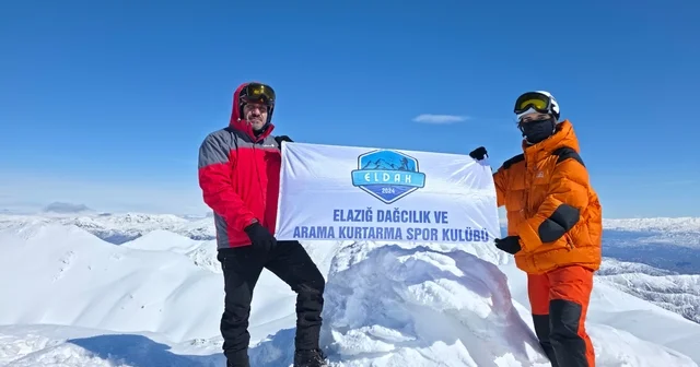 Elazığ da dağcılık tarihine geçen tırmanış: 15 yaşındaki sporcu Akdağ zirvesine çıktı Elazığ Haberleri