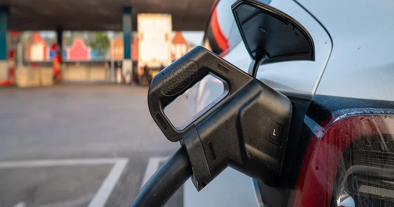 Elektrikli araçların kaderini değiştirecek: 50 derecede bile tam verim Sözcü Gazetesi