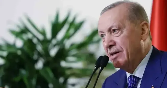 Cumhurbaşkanı Erdoğan: Bize hukuktan bahsedenler bugün kendileri çiğnemekte beis görmüyor VİDEO İZLE