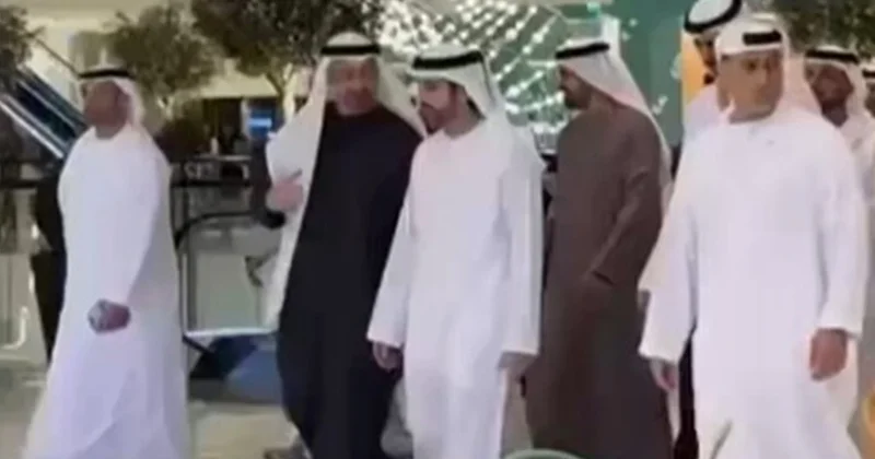 Füzeler yağarken AVM gezdi Sözcü Gazetesi