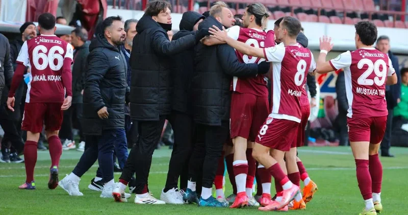 Elazığspor a 2 otobüs 2 uçak