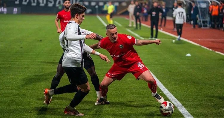 Çorum FK, Manisa da tek golle galip!