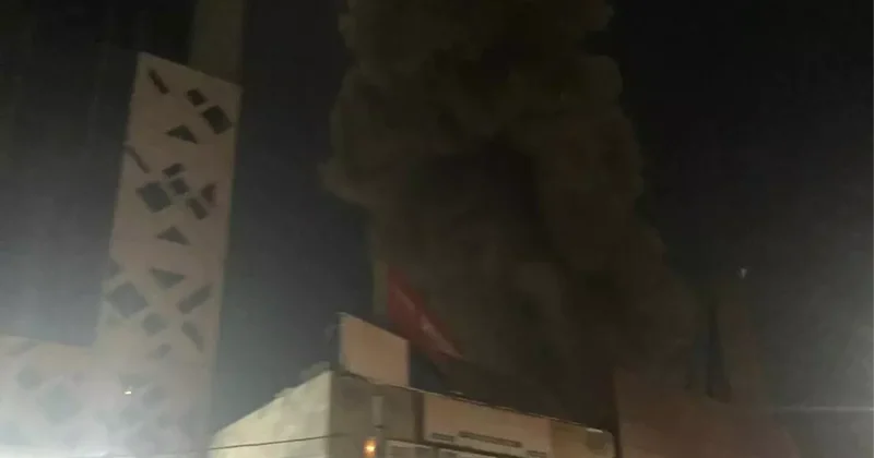 İsrail, İran Radyo ve Televizyon Kurumu nu vurdu