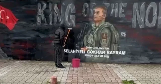 Şehidin resmini grafiti yapan gence Başkan Doğan dan hediye Samsun Haberleri