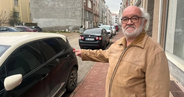 Engelli eşi için evlerinin önündeki sokakta engelli park yeri istiyor Eskişehir Haberleri