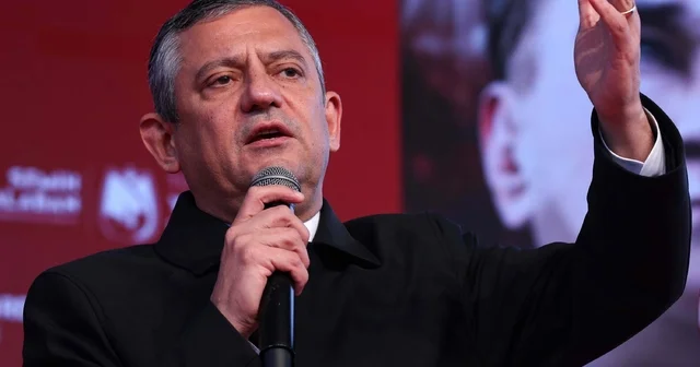 Özgür Özel: Normal bir siyasi parti kaldırdığımız yükün 10 da birinde ezilir Manisa Haberleri