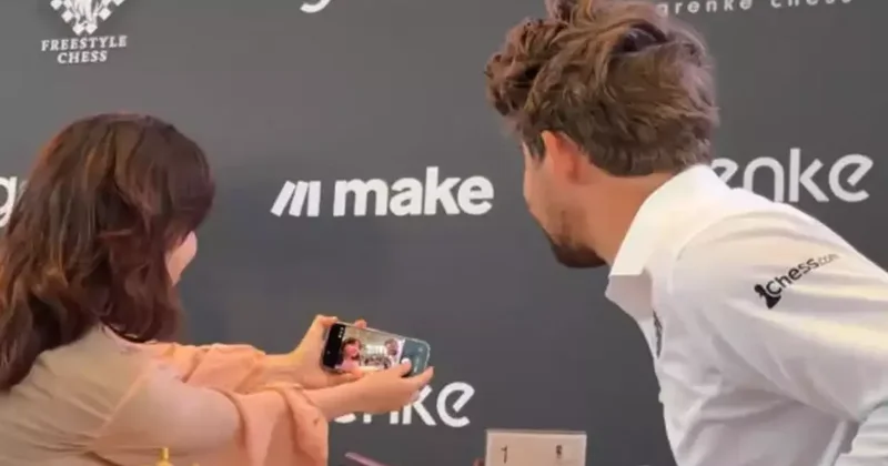 Bir garip olay! Rakibiyle önce selfie çektirdi sonra şikayette bulundu