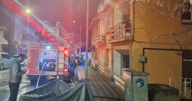 Metruk binada üst üste 3 yangın Bilecik Haberleri