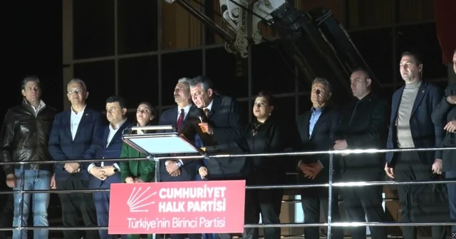 CHP Genel Başkanı Özel: Mustafa Bozbey yargı önünde yargılansın, televizyondan canlı yayınlansın kararı millet versin Bursa versin Bursa Haberleri