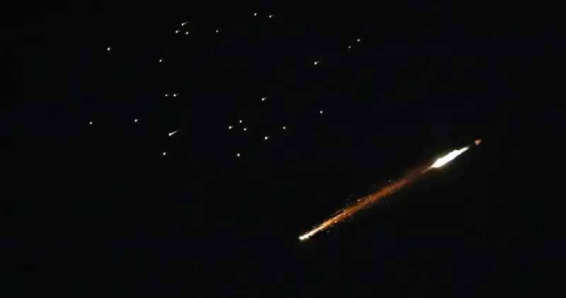 BAE: İran gün içinde 18 balistik, 4 seyir füzesi ve 47 İHA ile saldırı düzenledi Ortadoğu Haberleri