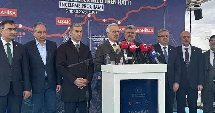 Bakan Uraloğlu: Ankara İzmir arası 3 saat 30 dakikaya inecek