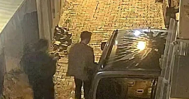 Araçlara dadanan hırsızlar, 35 kamera incelenerek yakalandı İzmir Haberleri